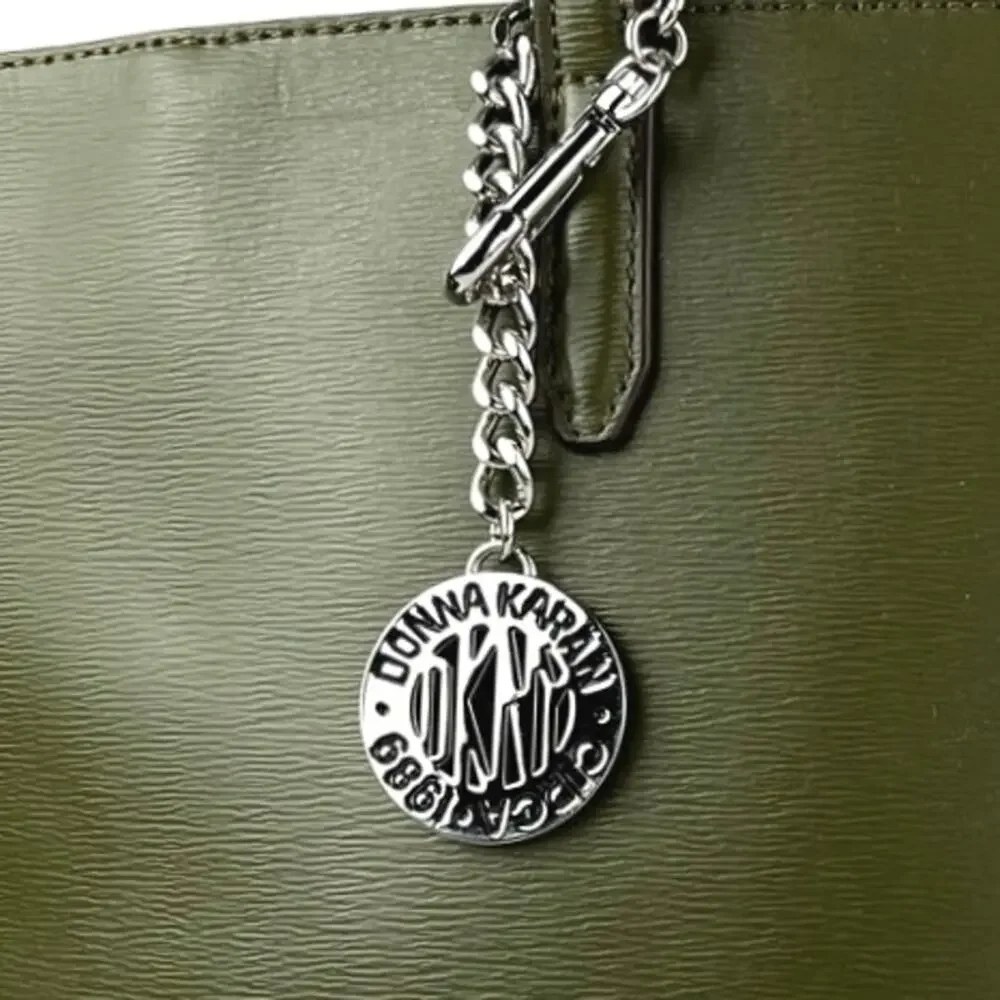 NEW DKNY Green Bryant Medium Leather Logo Keychain Shoulder Tote Handbag